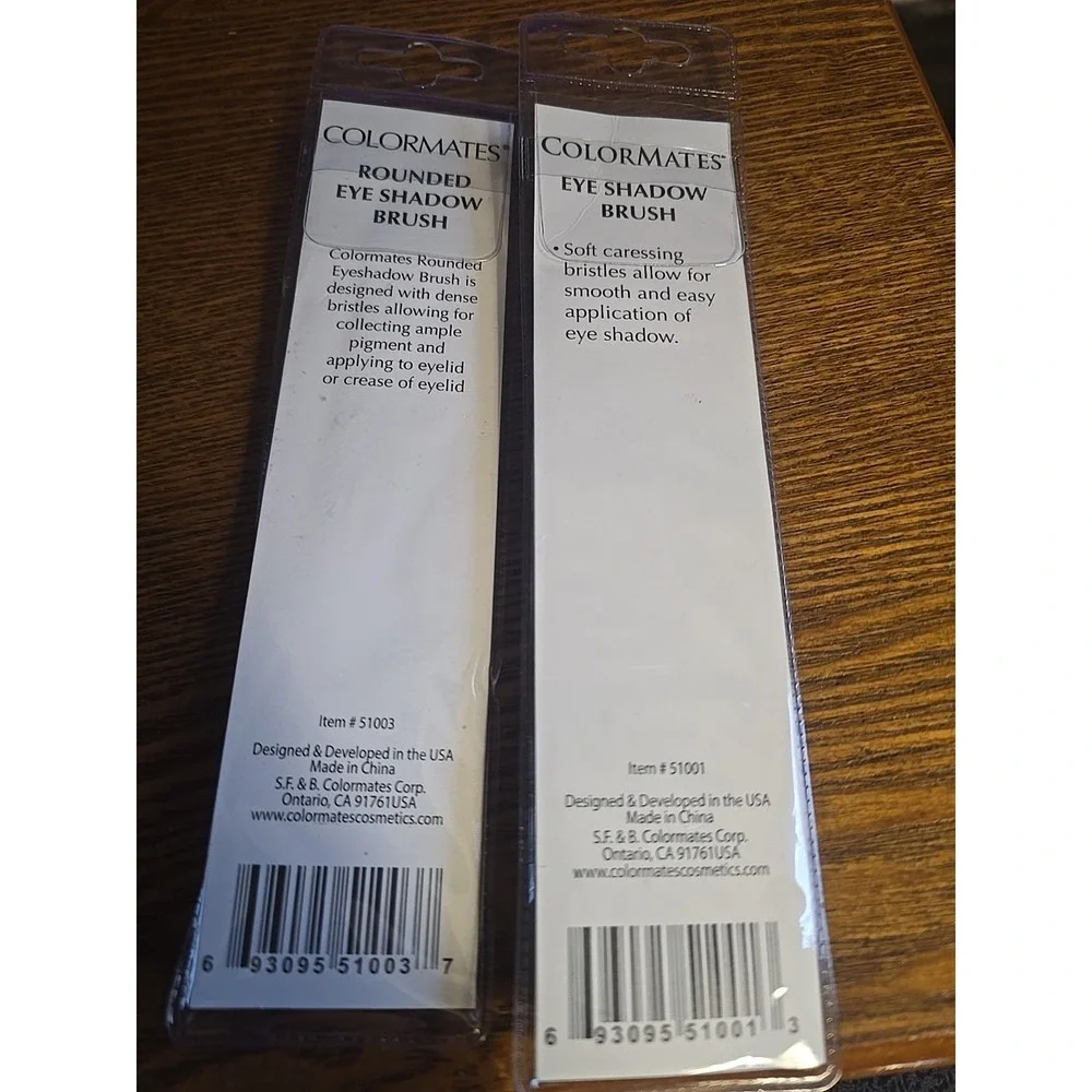 2- COLORMATES Rounded Eye Shadow Brush #51003 & Eye Shadow‎ Brush 51001